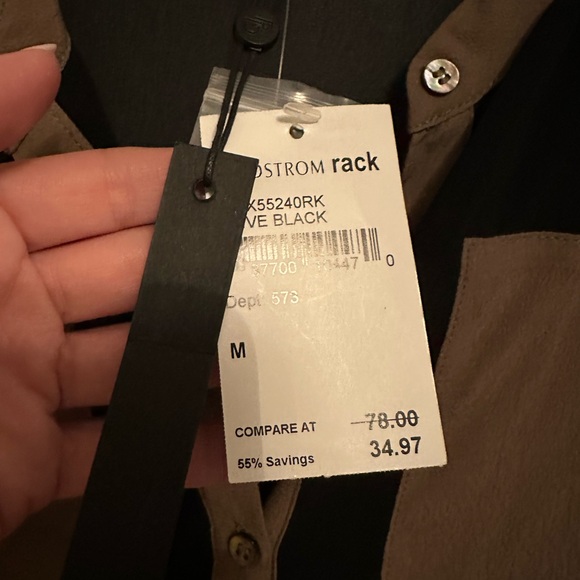 NWT Ro & De Sleeveless Tuxedo Blouse in Olive & Black - Sz M - Picture 2 of 3